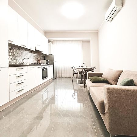 Casa Grande Apartment โครโตเน ภายนอก รูปภาพ